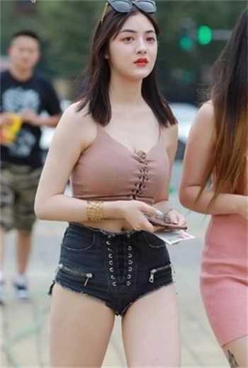小菲舅舅剧情