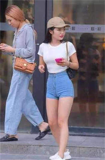 管好自己少管别人句子