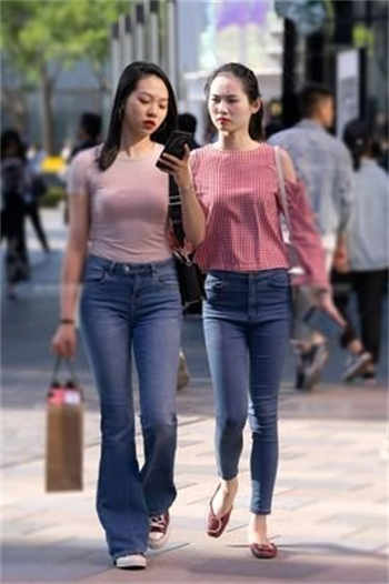 成版小人蝌蚪
