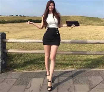 米娜最劲爆的大摆锤