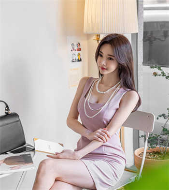 快手韩婧格被打扑克