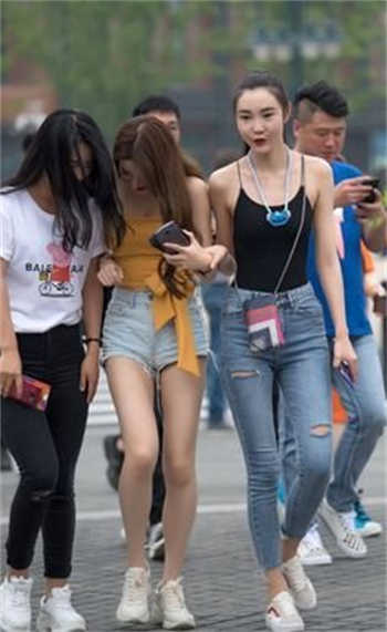 听了包硬的mp3真人声