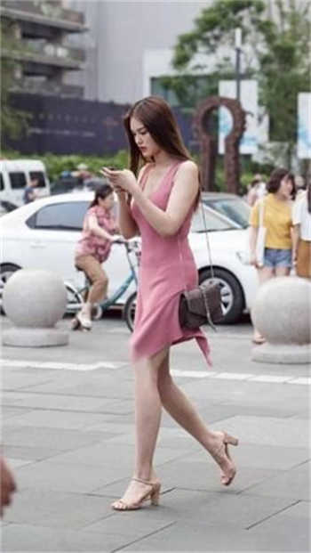 爱情公寓我女儿诸葛大力