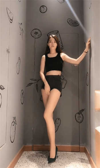 女体育老师巴巴鱼