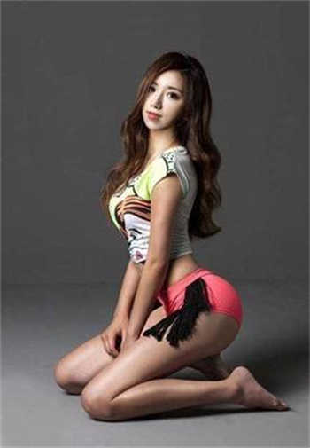 靓女研究生刘佳小说