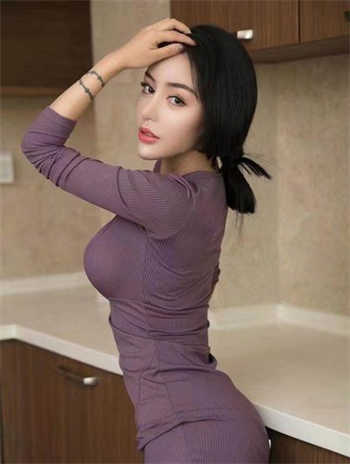 一颗血淋淋的美丽头颅
