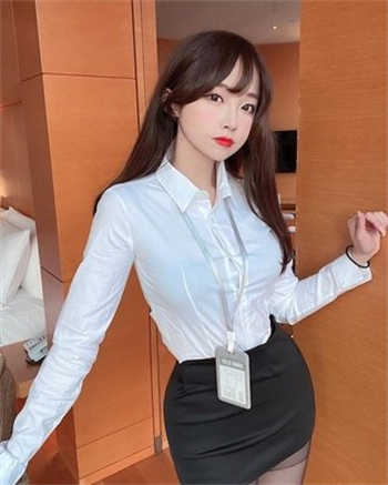 找个富婆养养我附近的