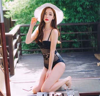 强势占有 慕少情难自控