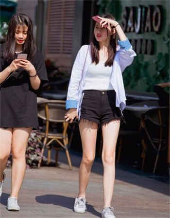 抖音擦边球视频