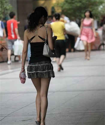 东莞女王招狗