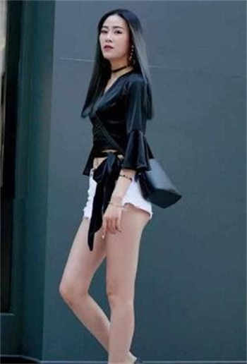重生萌妻陵少轻轻抱