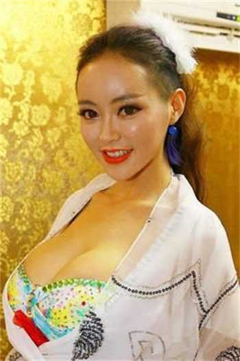母羊和人的很像吗