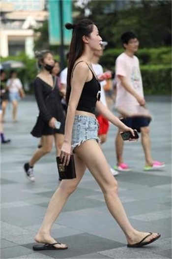带着空间穿越被流放