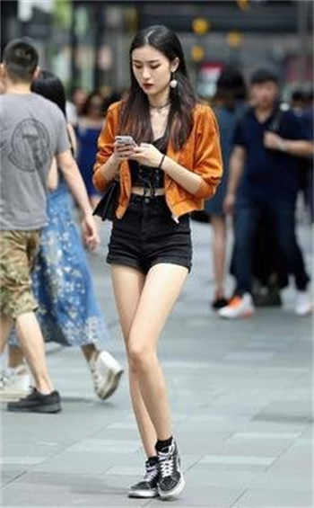 年轻房东的房子电影完整版
