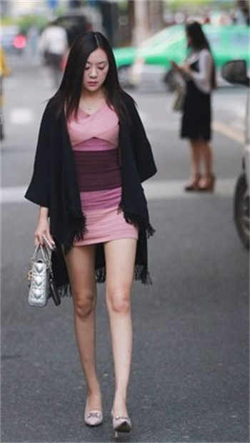 杨过小龙女古墓练春功