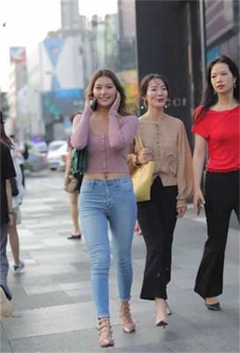 我被豪门大佬们领回家txt