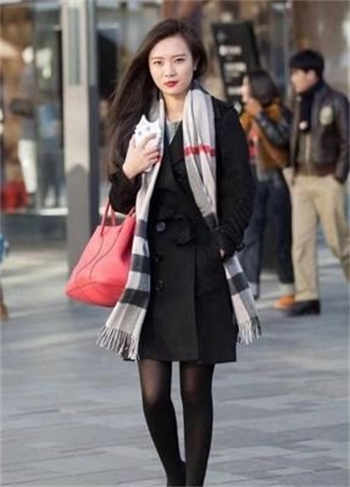 开阳中学女学生刘雅婷