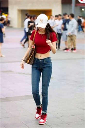 被男同桌摸下面