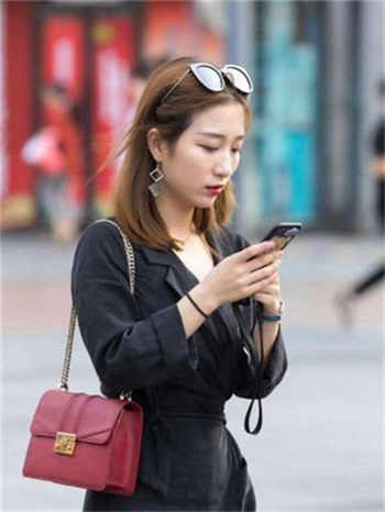 69乐园交换老婆是真的