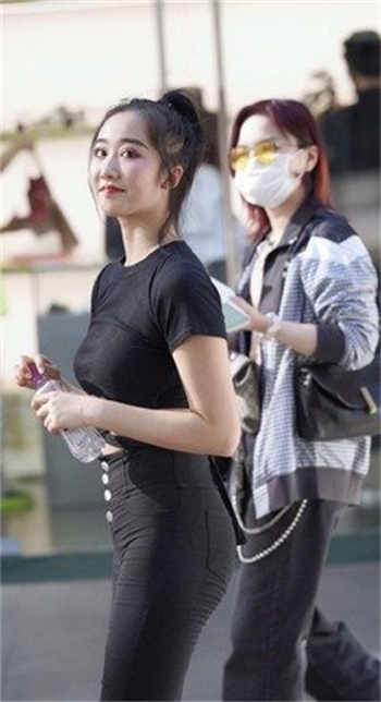 亚丝娜本子无翼鸟