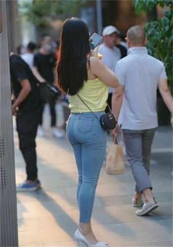 爱情公寓我女儿诸葛大力